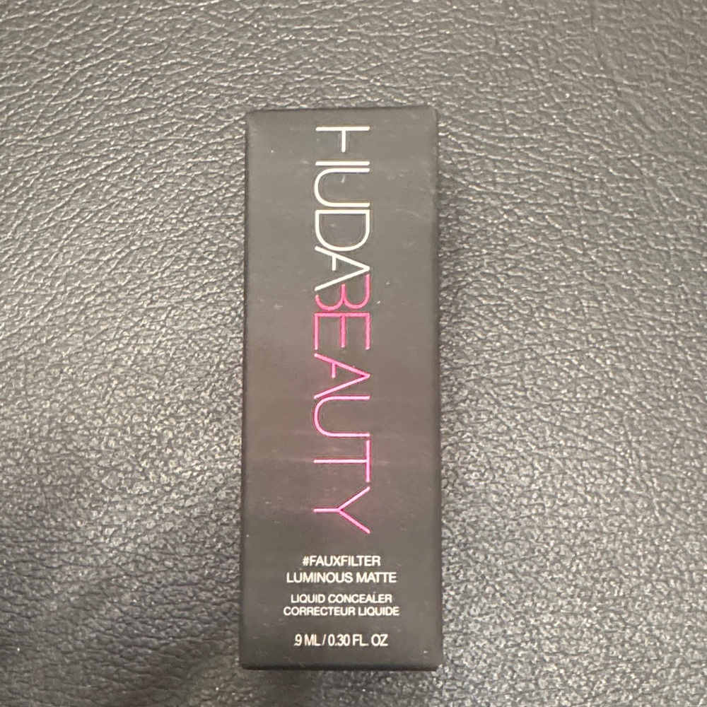 HUDA BEAUTY #FauxFilter Luminous Matte Concealer — Honeycomb 7.7R